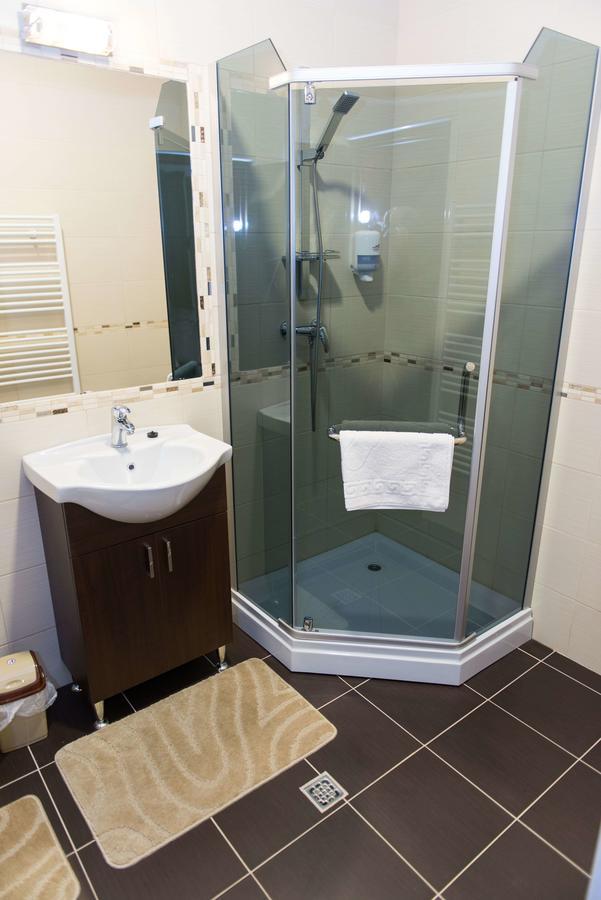 Hotel Dallas Negresti-Oas Rom bilde